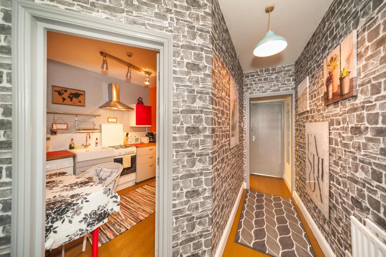 2 Bedroom Roof Terrace With Sauna Jakuzzi And Outdoor Cinema Apartment *