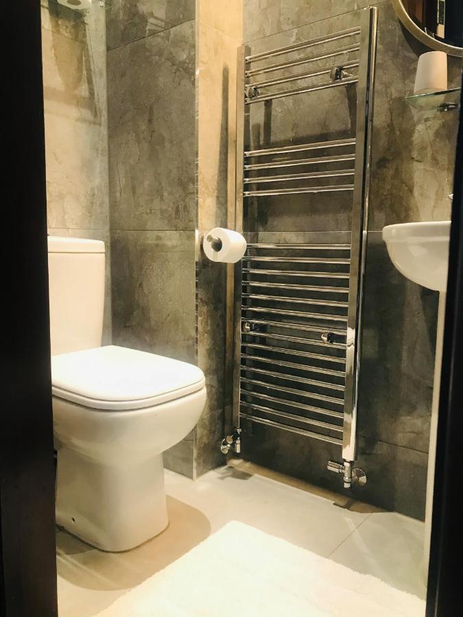 Hostel Burlington London