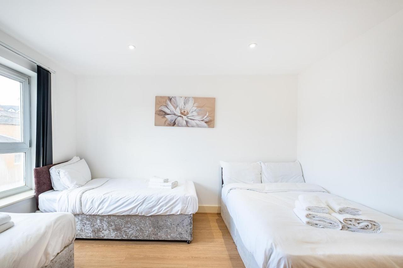 Apartment Canary Wharf/docklands/excel Spacious Apt E14 *