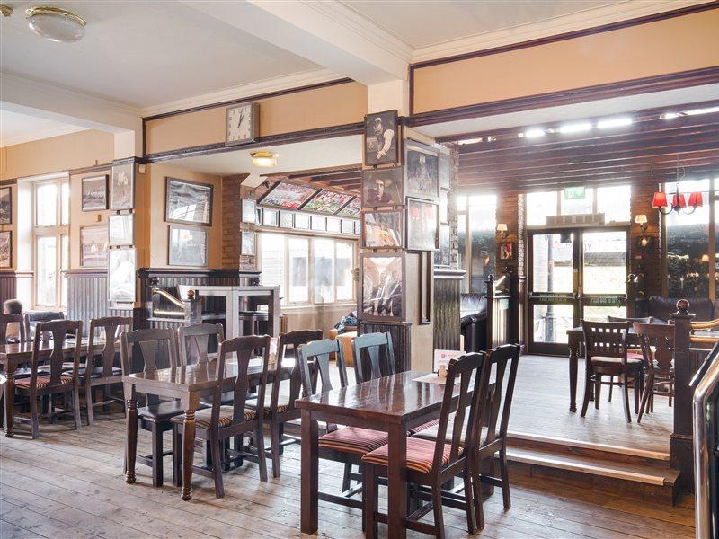 Oyo The Man Pub And 3* London