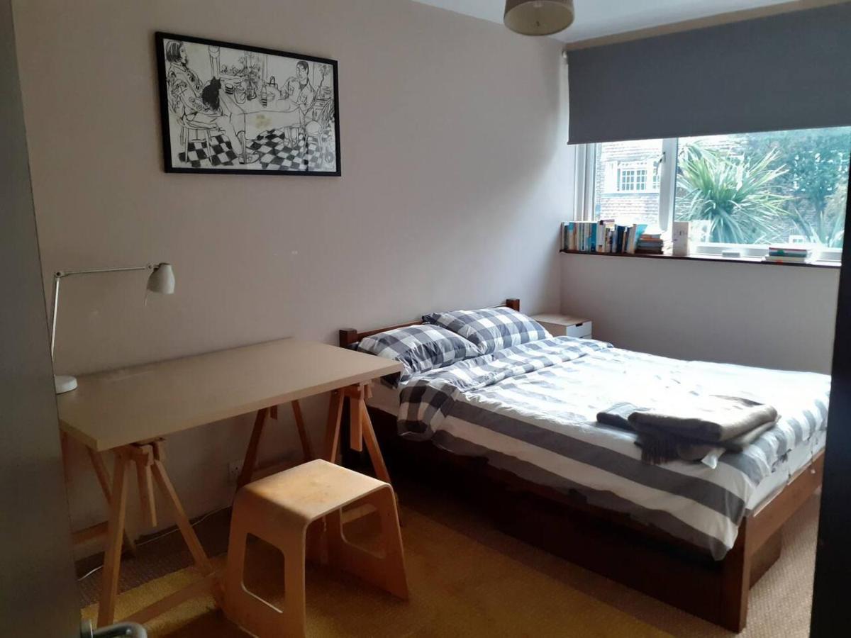 3 Bed With Garden In Zone One Se1 * London