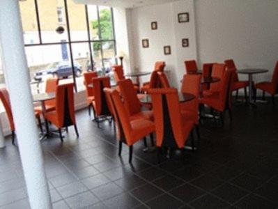 Islington Inn
