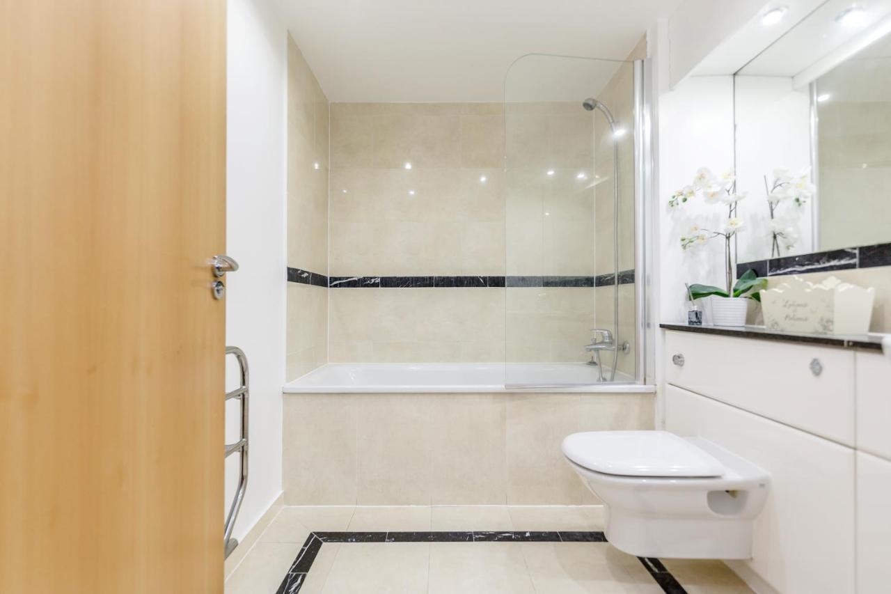 Apartment Larger Groups-london Excel -o2-canarywharf *
