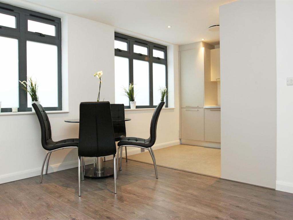 Linton Apartment