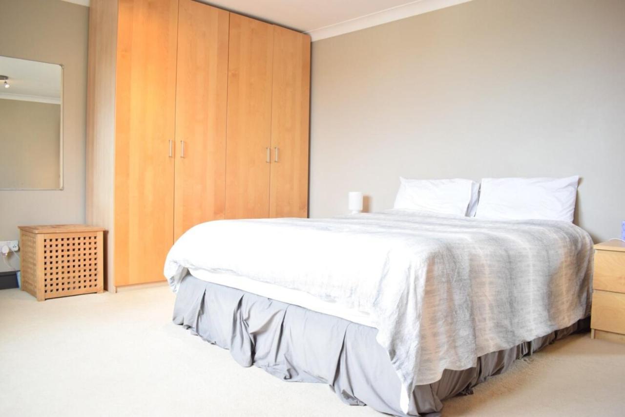 Spacious 2 Bedroom Flat In Beautiful Maida Vale Apartment London