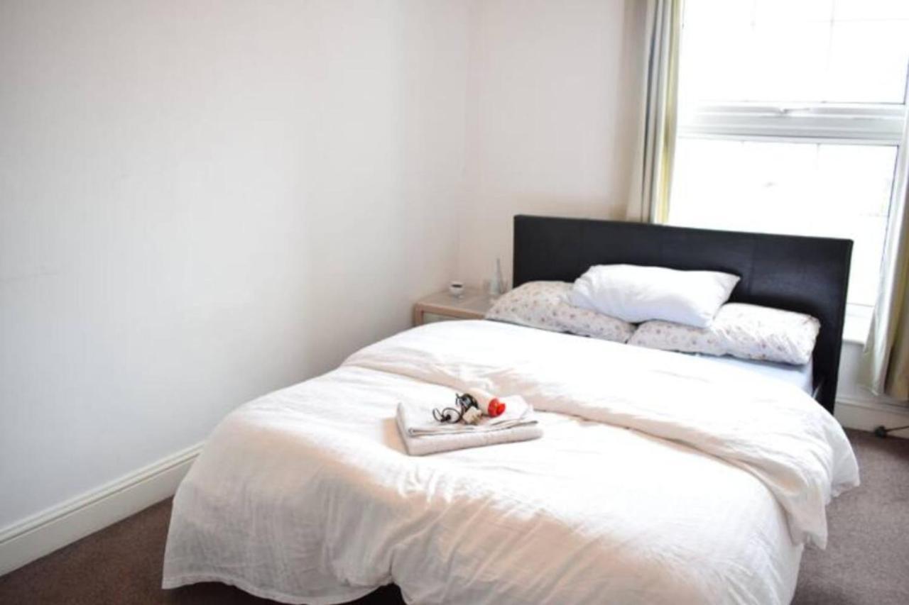Apartment Lovely Victorian Flat For 6 In Stoke Newington London