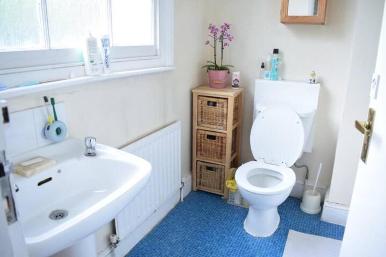 Lovely Victorian Flat For 6 In Stoke Newington Apartment