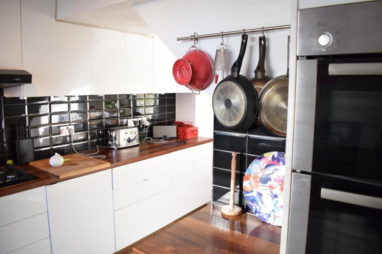 Apartment Modern 3 Bedroom In Brixton *