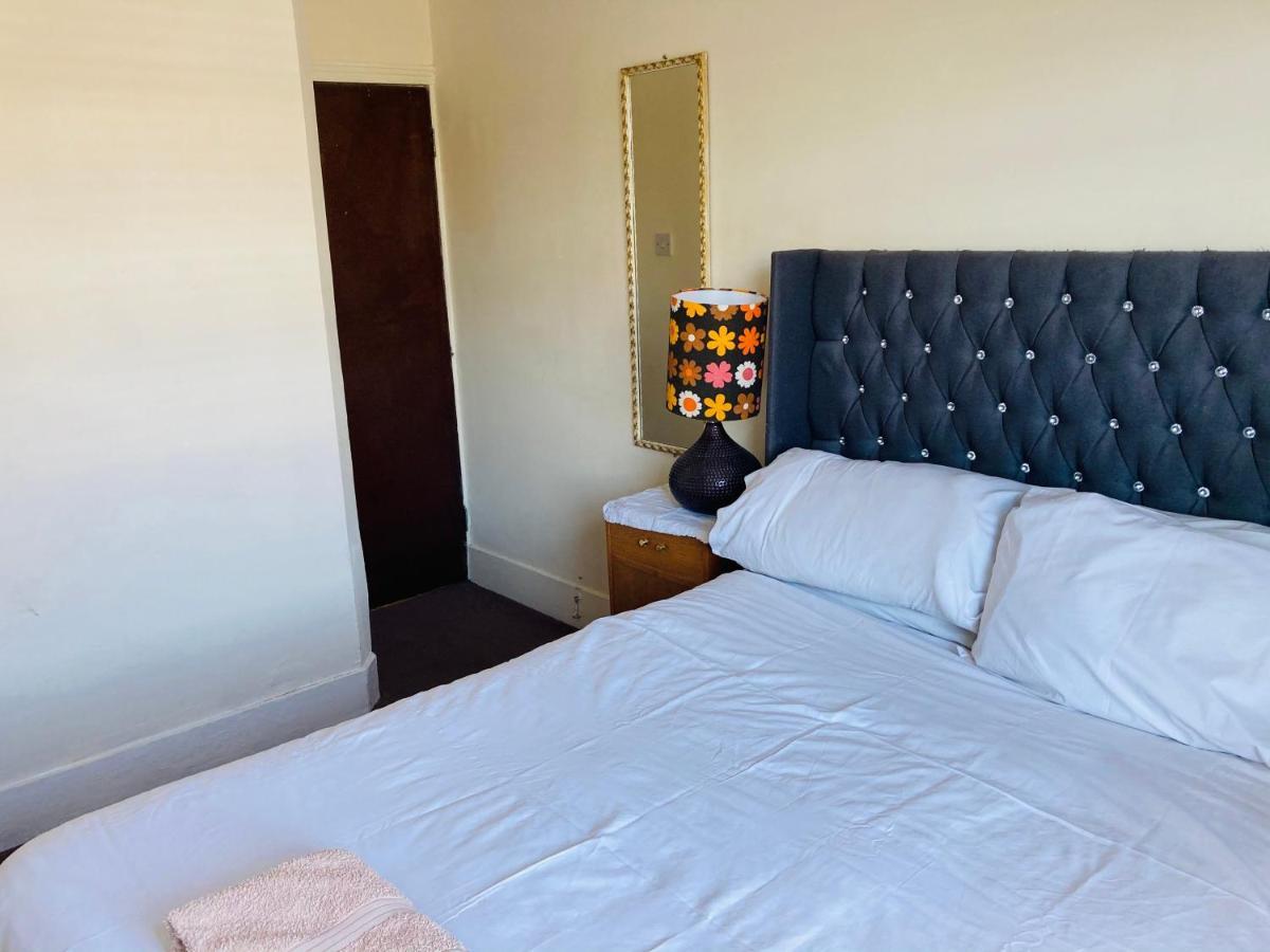 The Aran Guest house *