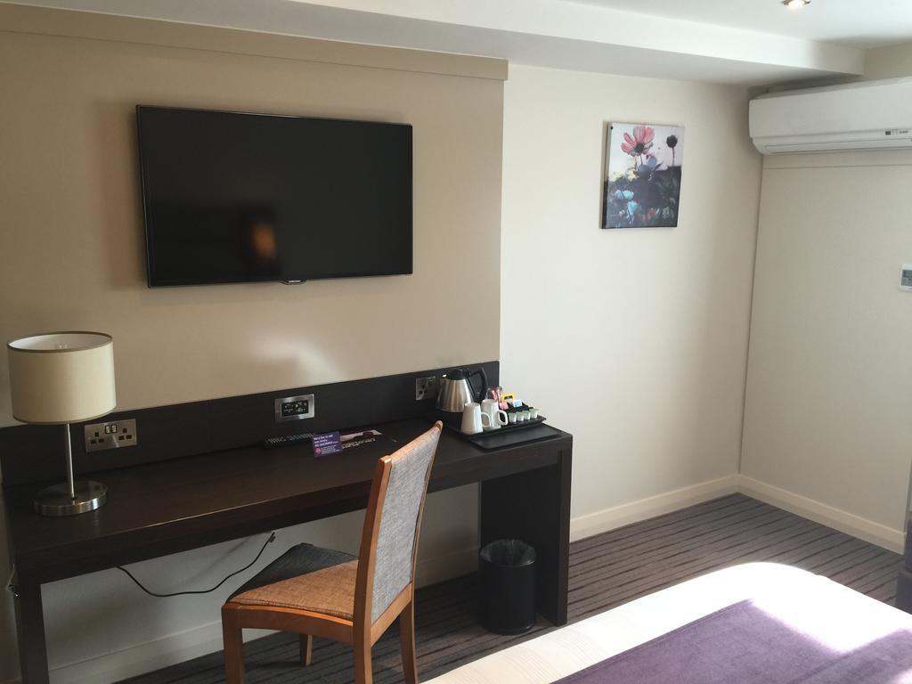 Premier Wimbledon South 3* London