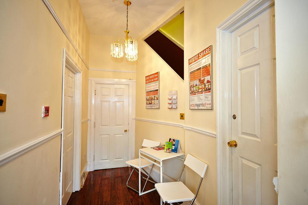 Easyroomlet