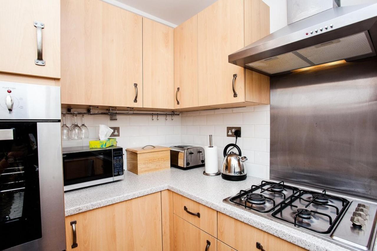 Stylish One Bedroom Flat In Vauxhall *