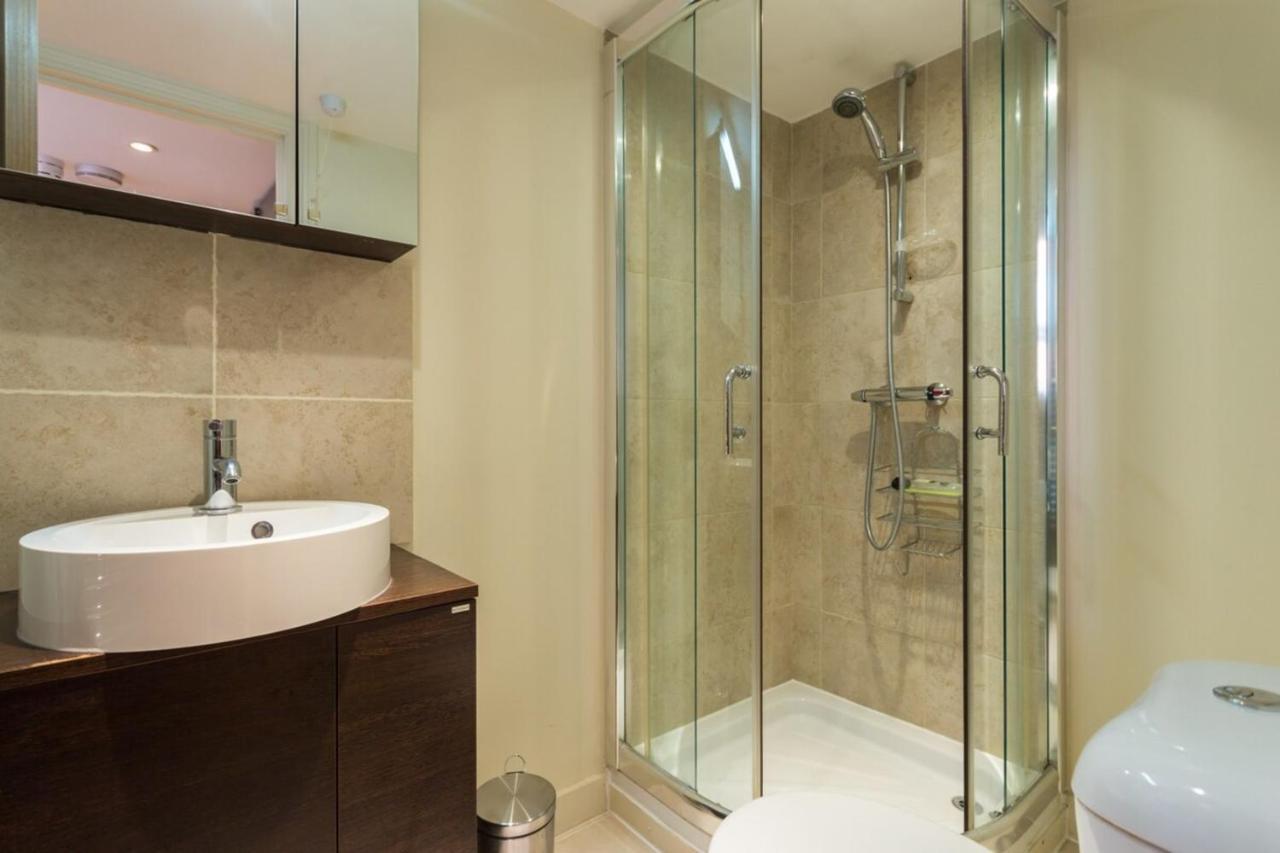 Modern 1 Bed Flat In Knightsbridge Apartment London