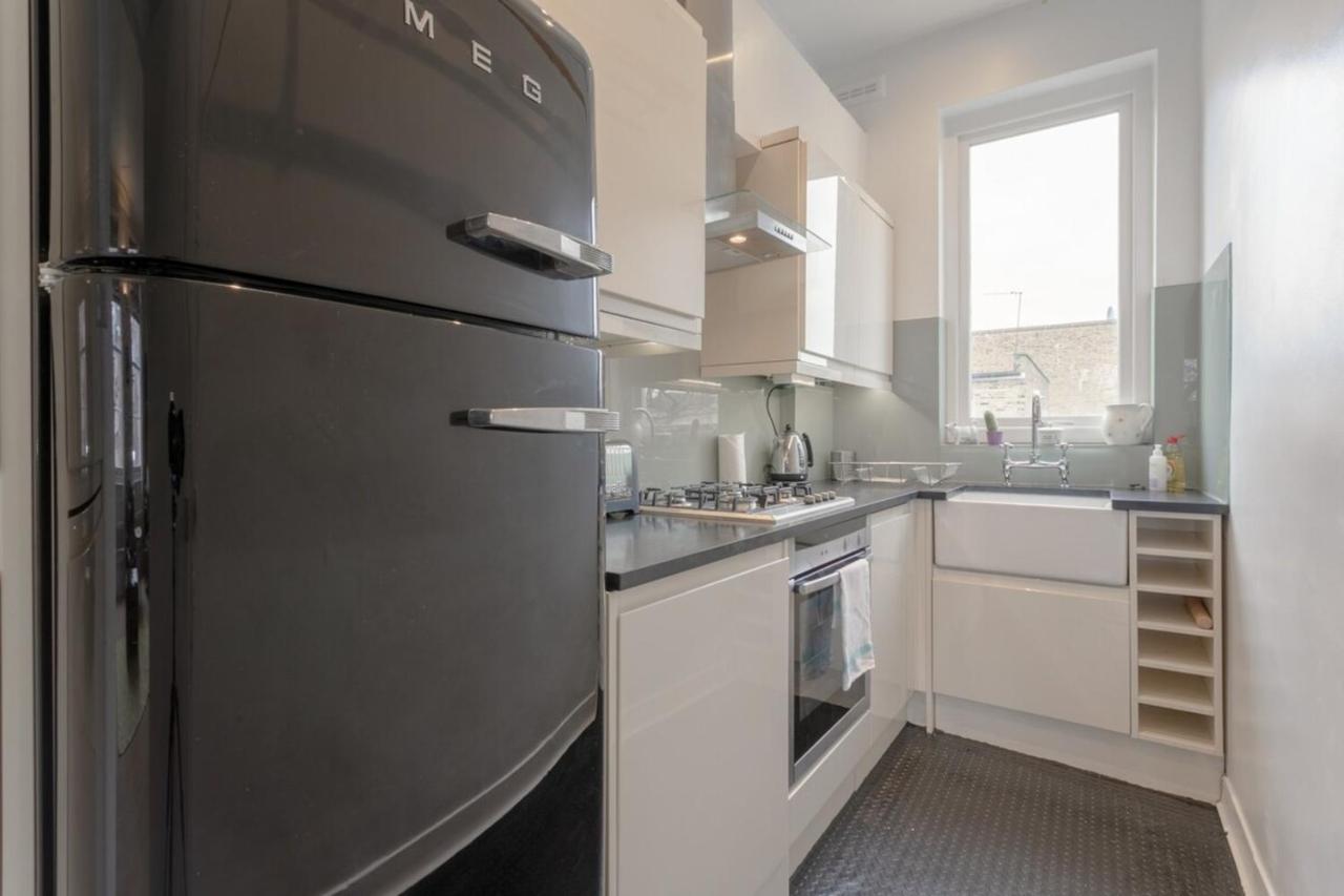 Vibrant 1 Bedroom Flat In Islington With Garden