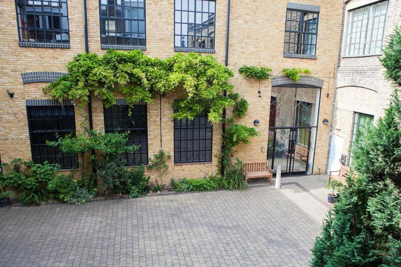 Spectacular 4-bedroom Close To Eye Apartment London