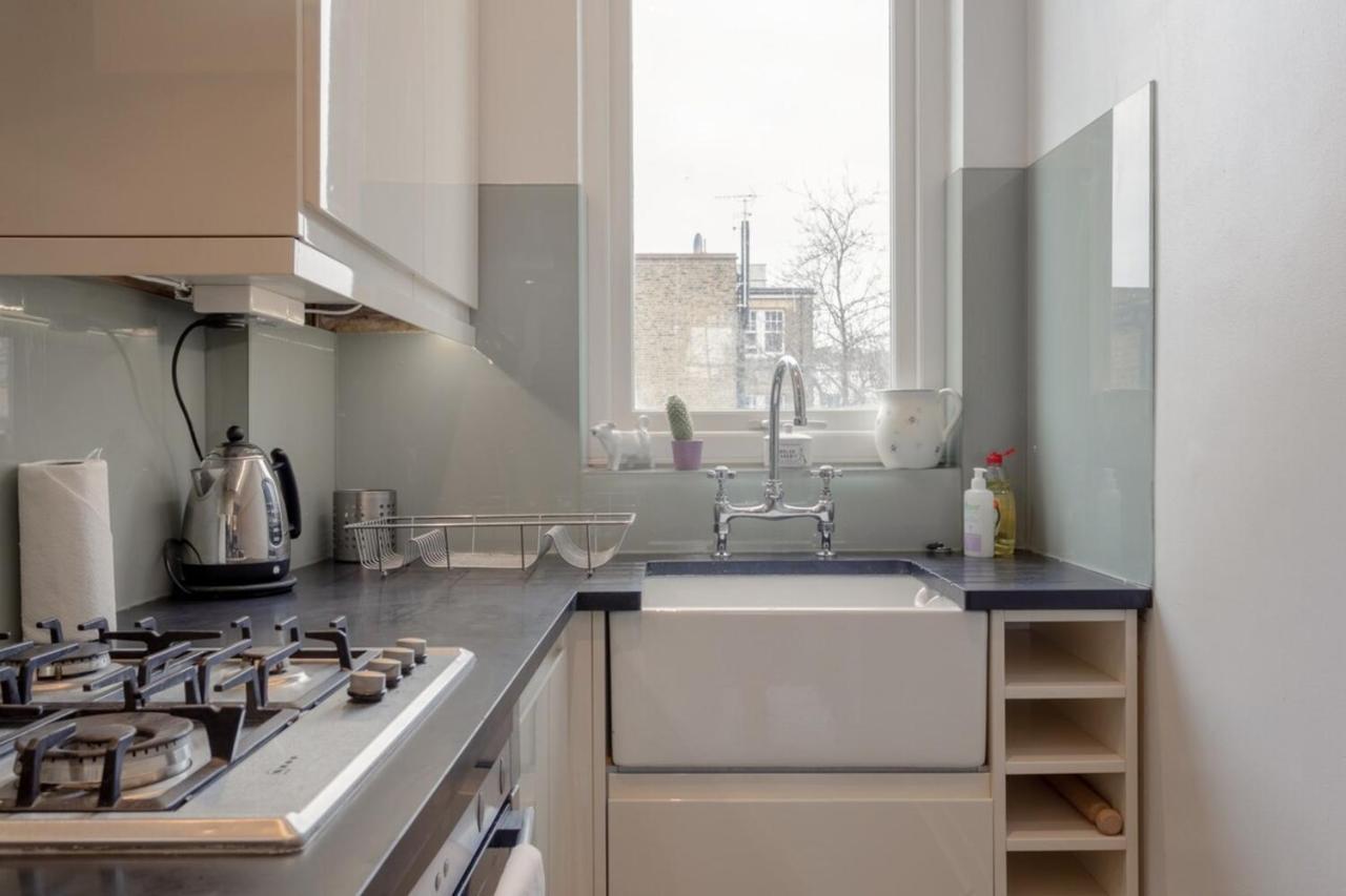 Vibrant 1 Bedroom Flat In Islington With Garden *
