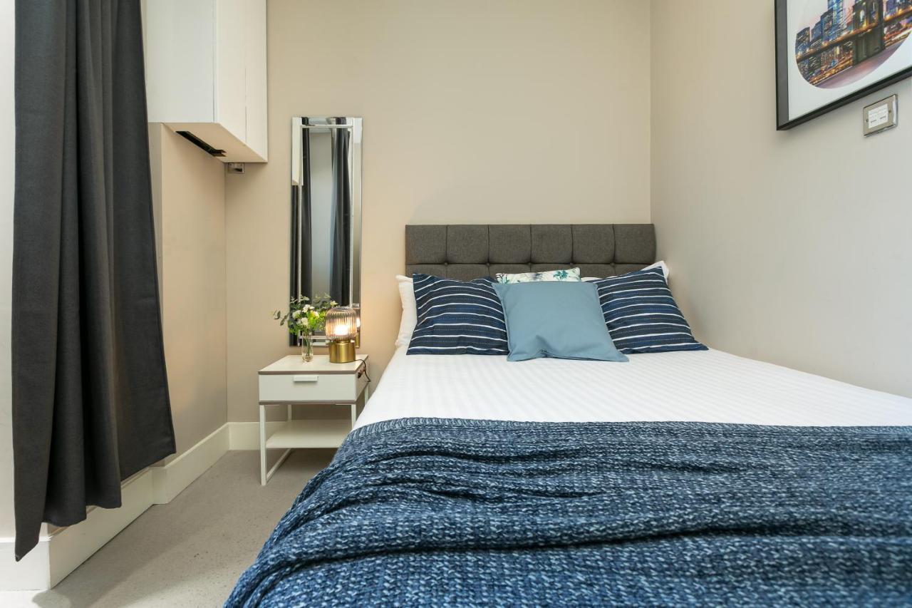 Central Bayswater Apartment London