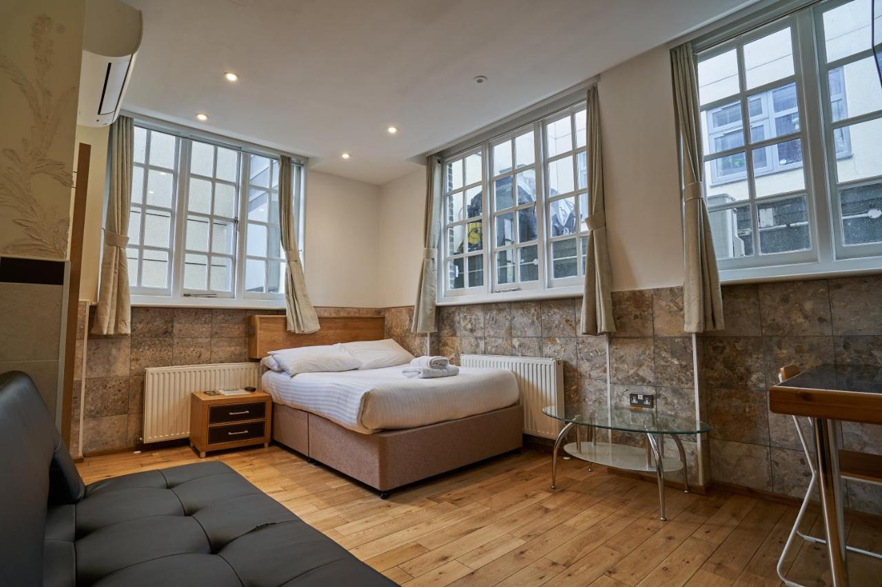 Savoy Apartment London