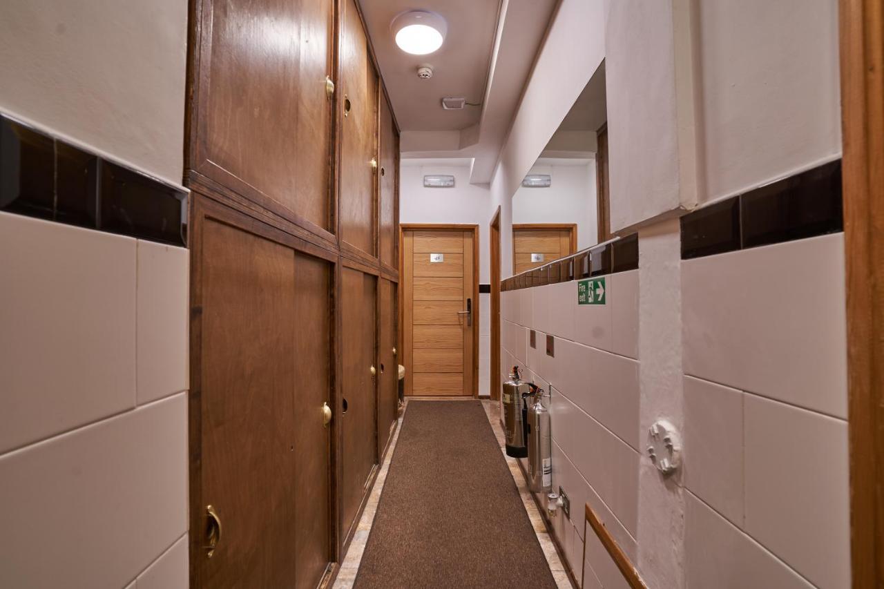 Savoy Apartment