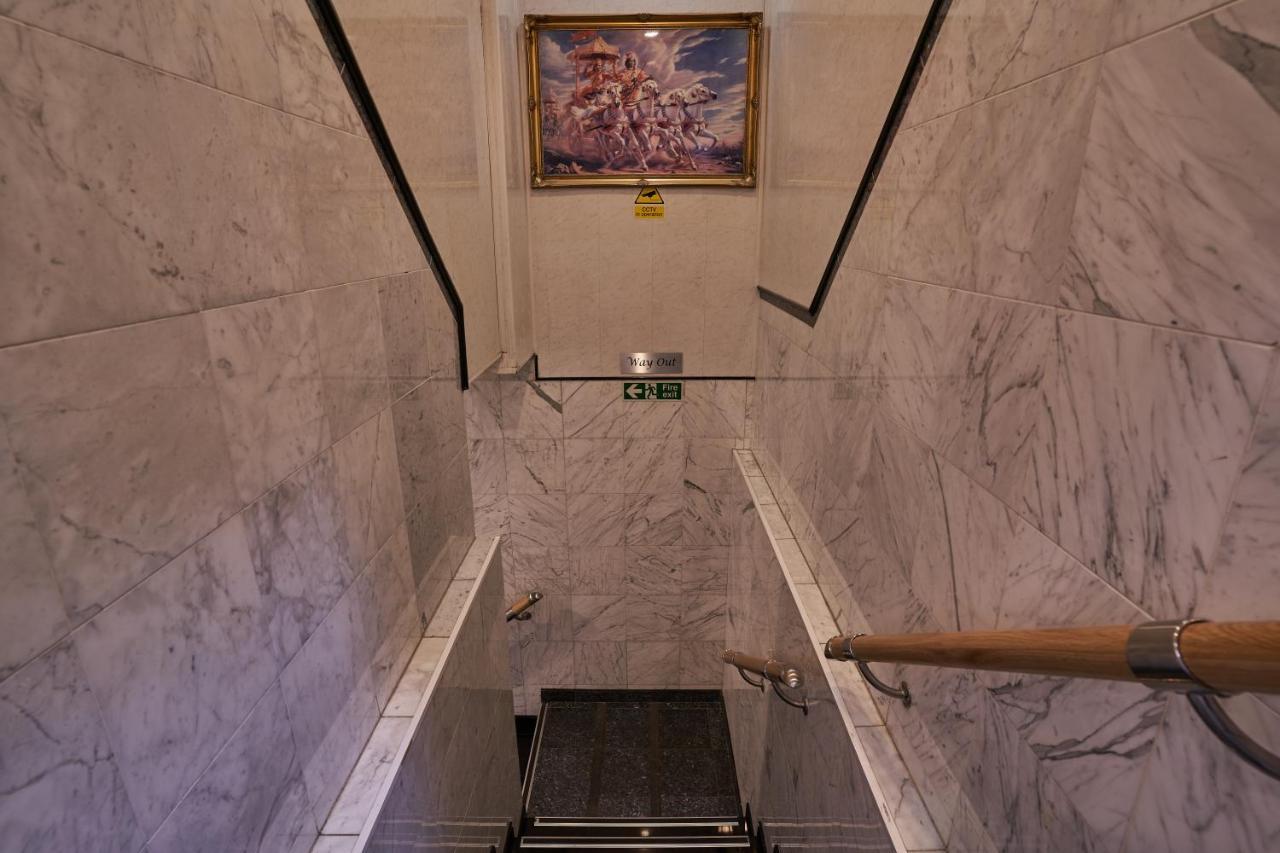 Savoy Apartment