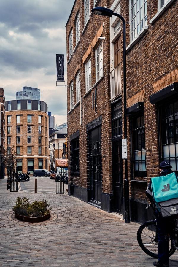 Savoy Apartment London
