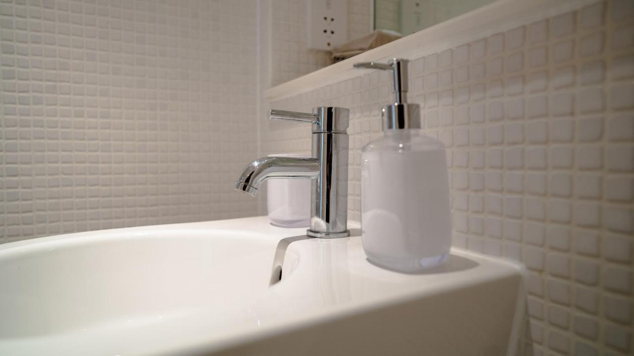 Comfy Spacious In Canary Wharf Apartment *