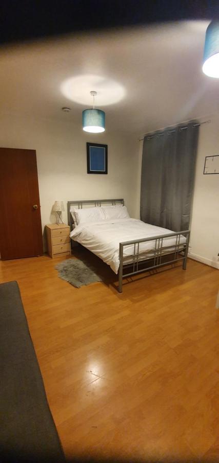 8 Sandringham Court Apartment