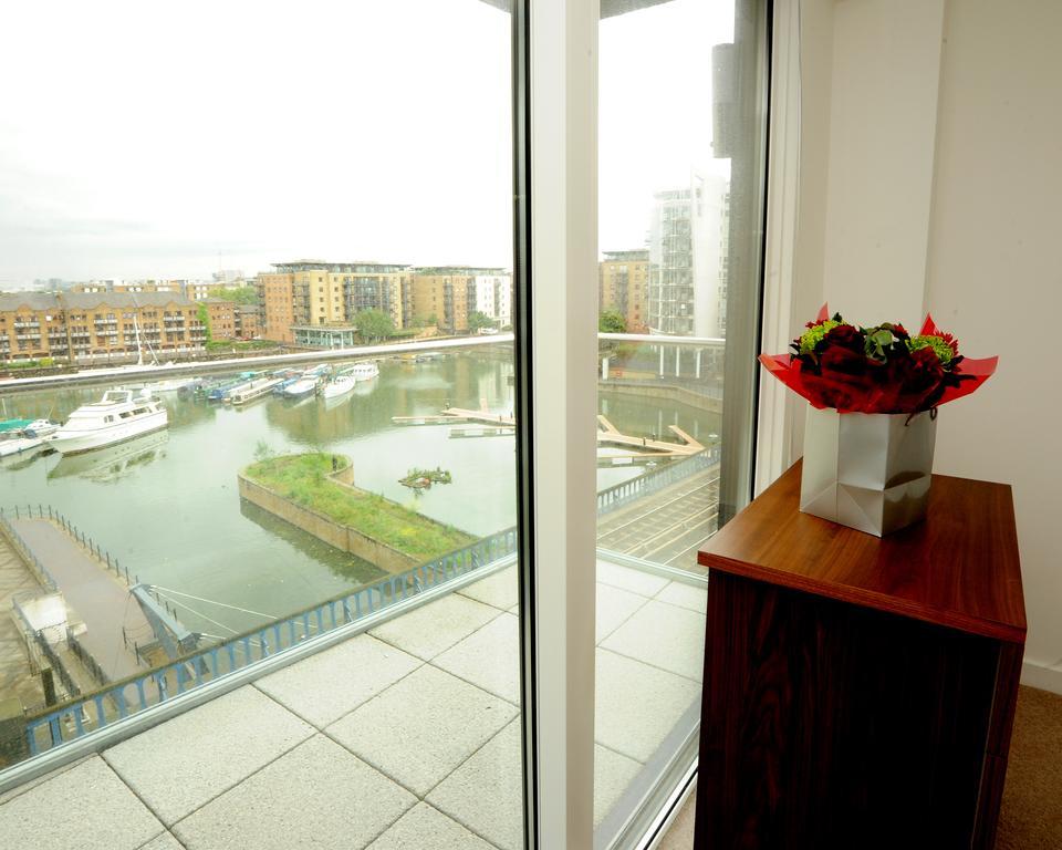 Apple Apartments Limehouse Basin London