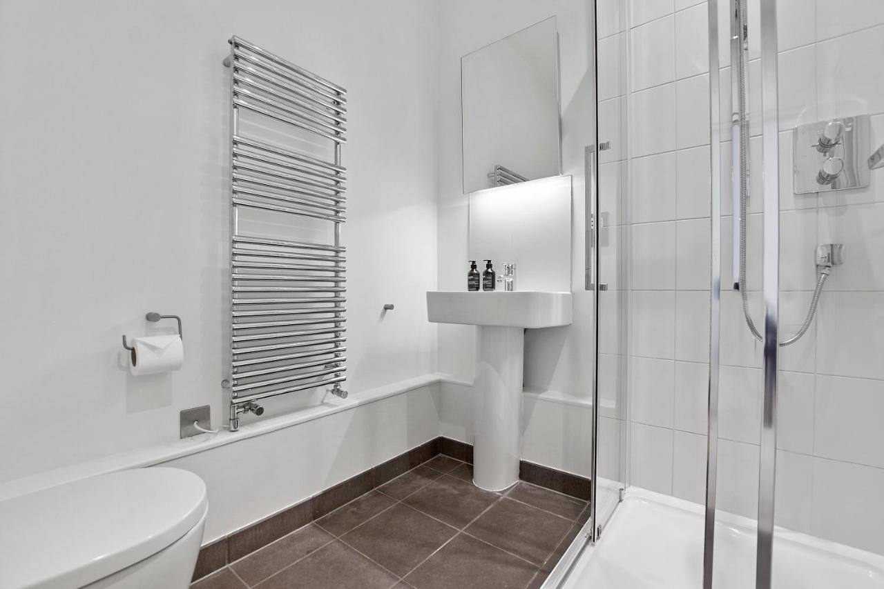 Apartment West Street By Aeria *