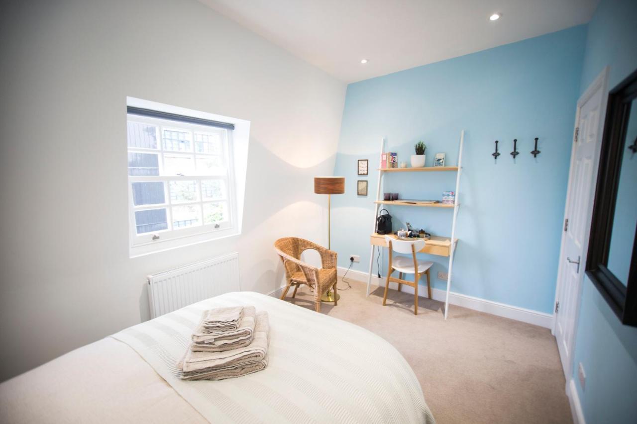 Gasthof Luxury Bed Just Off The Canal *