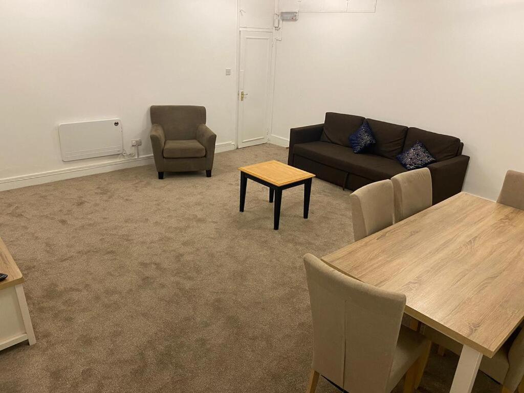 Homestay Mayfair Park
