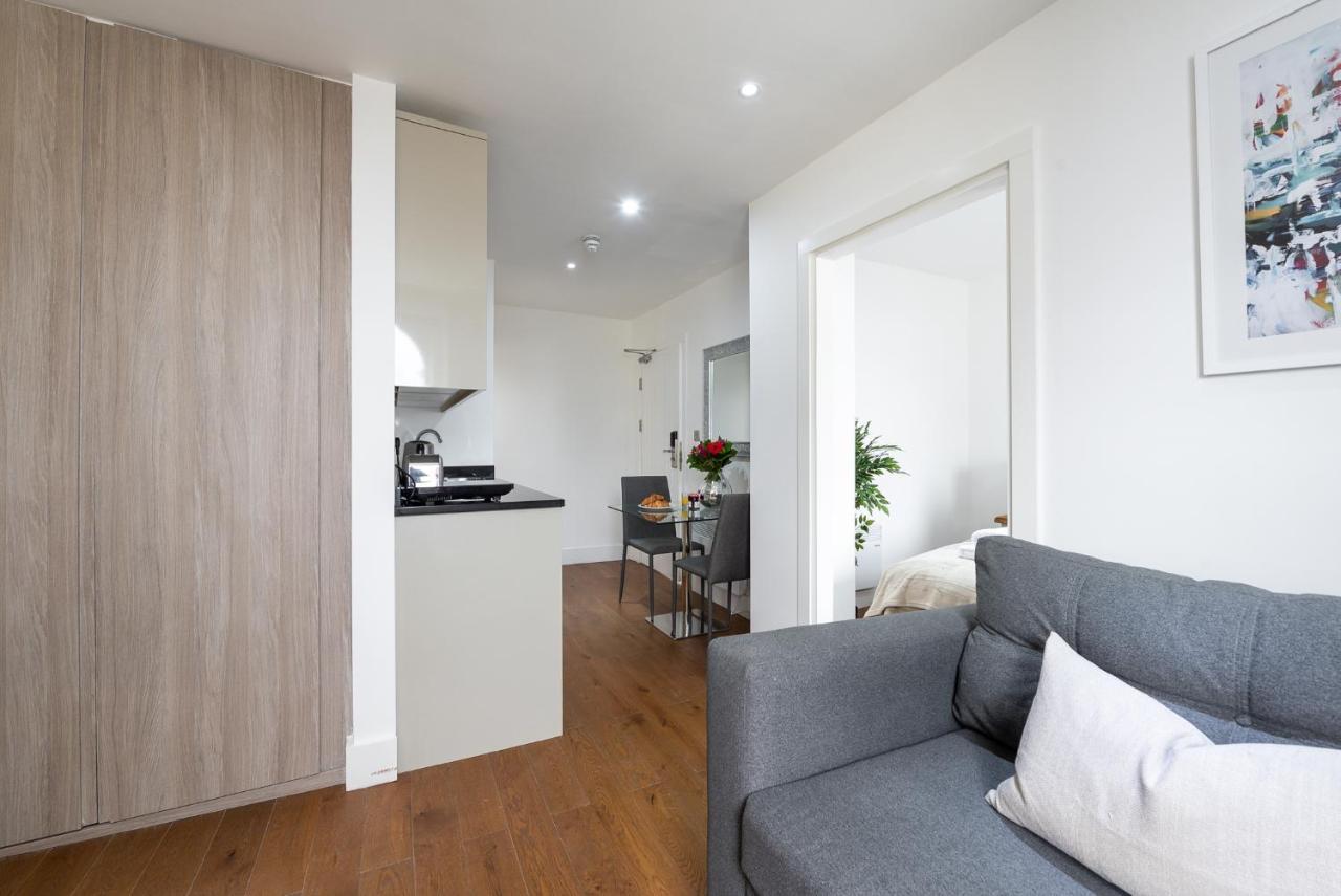 Bayswater By Capital Apartment