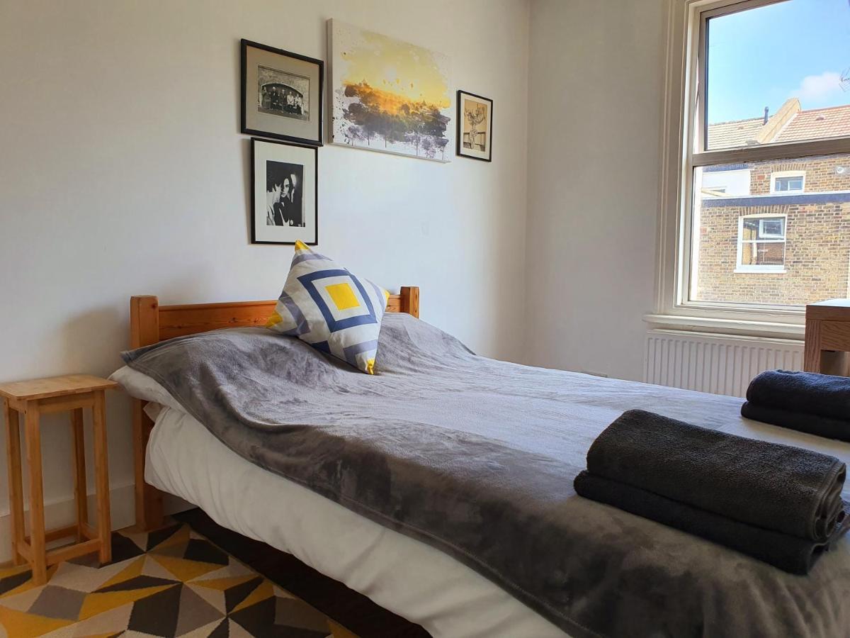 In Queen's Park Homestay