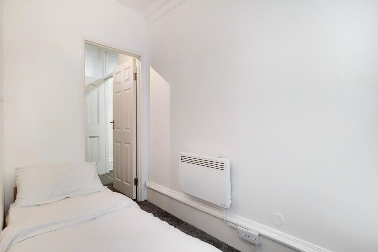 Mayfair Park Homestay London
