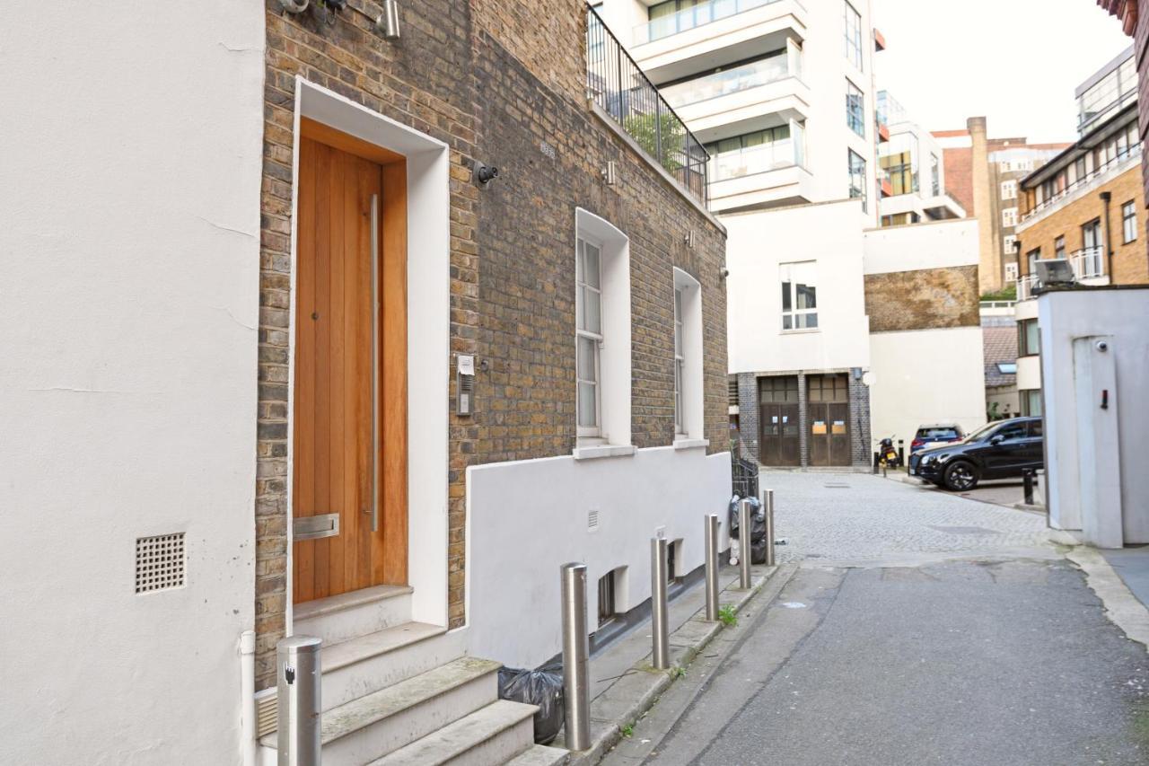 Luxury Massive Townhouse By Harrods