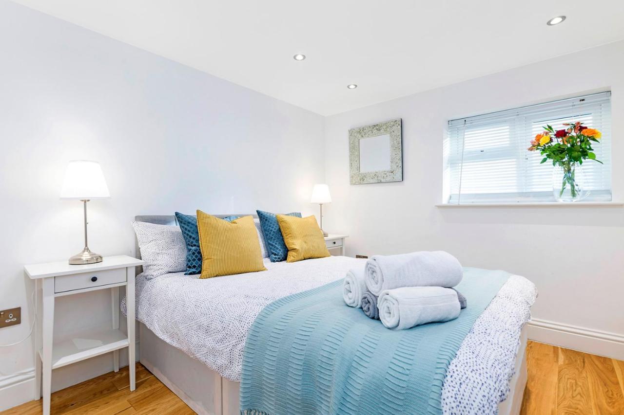 Stylish 2 Bed Apartment-zone 2 - 10 Minutes To The Heart Of London- Sleeps Up 8 Apartamento Londres