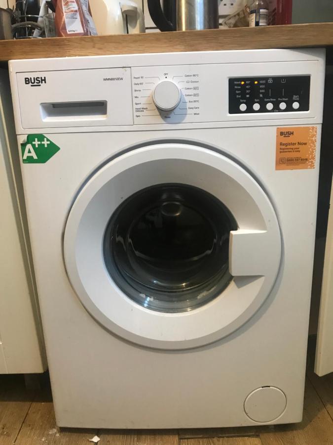 Guest house Lovely Budget Double Ensuite In Bricklane London