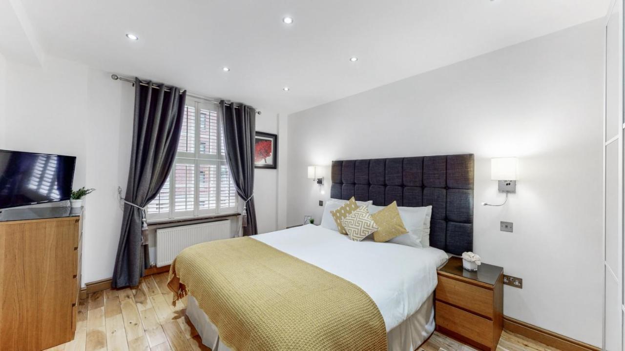 Bryanston * London