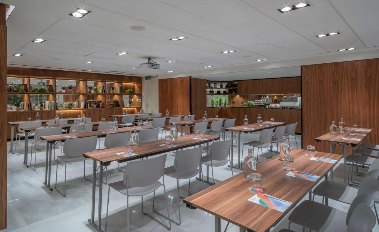 Aparthotel Melia White House