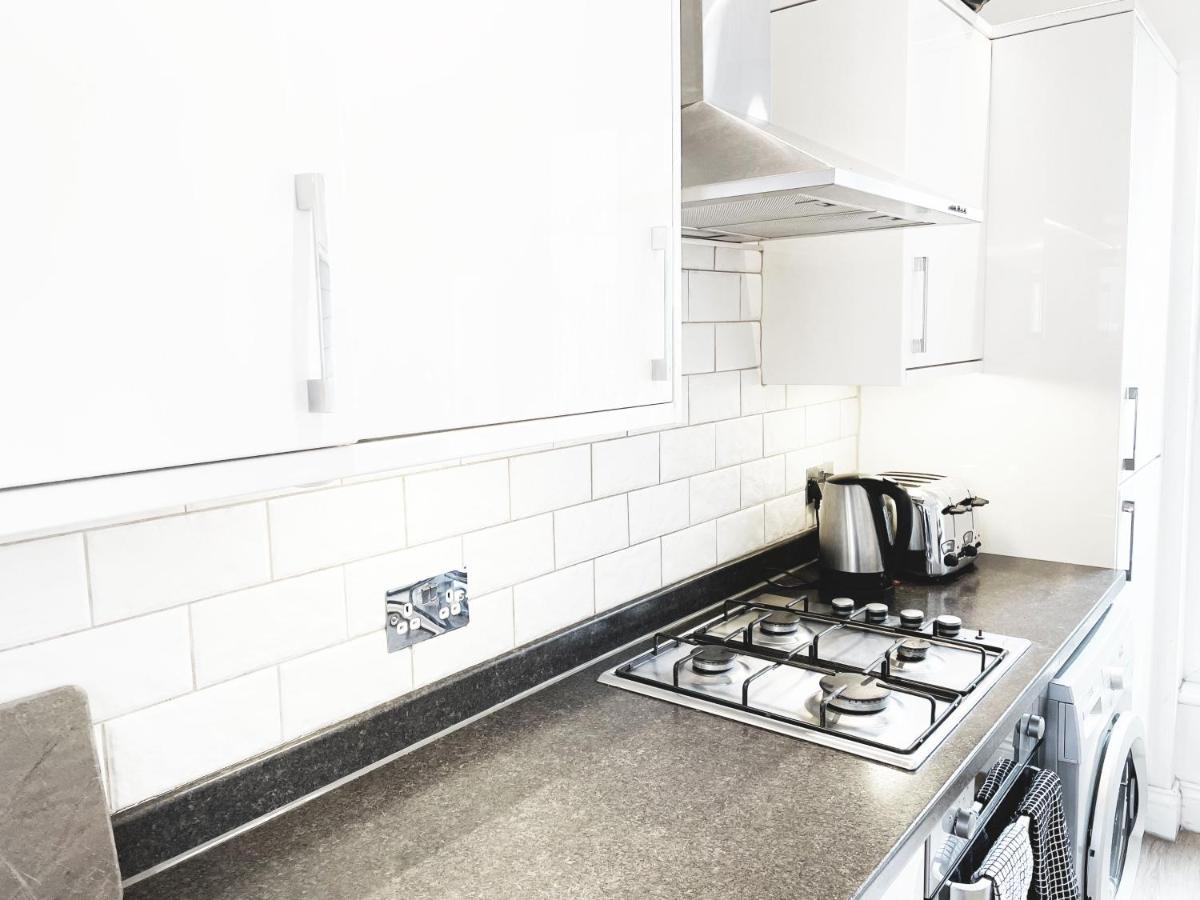Charming Camden Split Level Apartment London