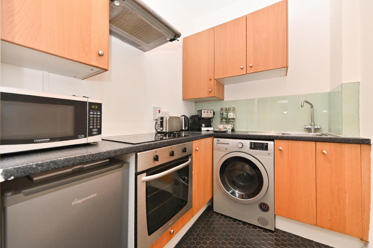 Soho Apartment, Piccadilly & Regent Street London