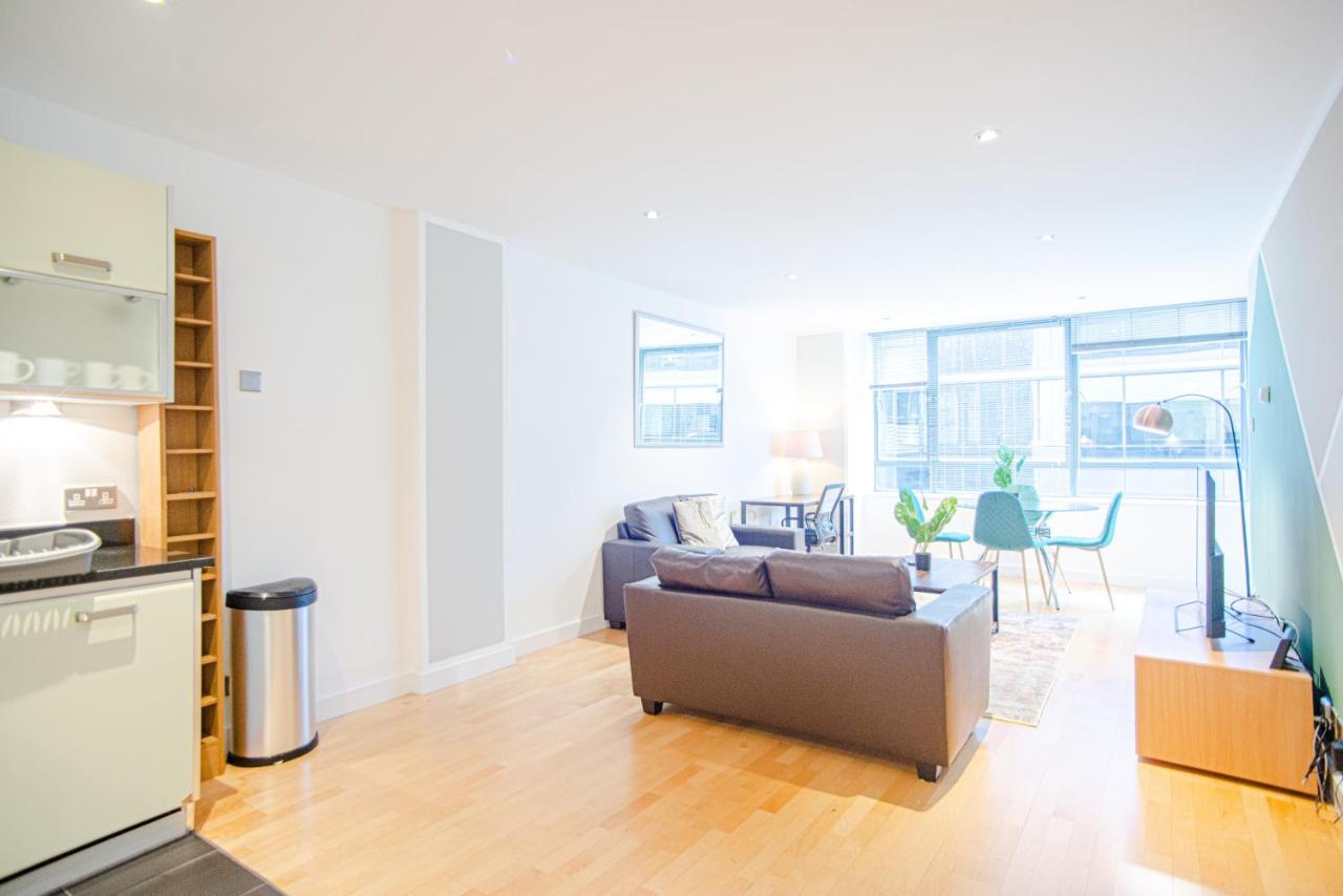 Mysquare One Bed Serviced In Farringdon * London