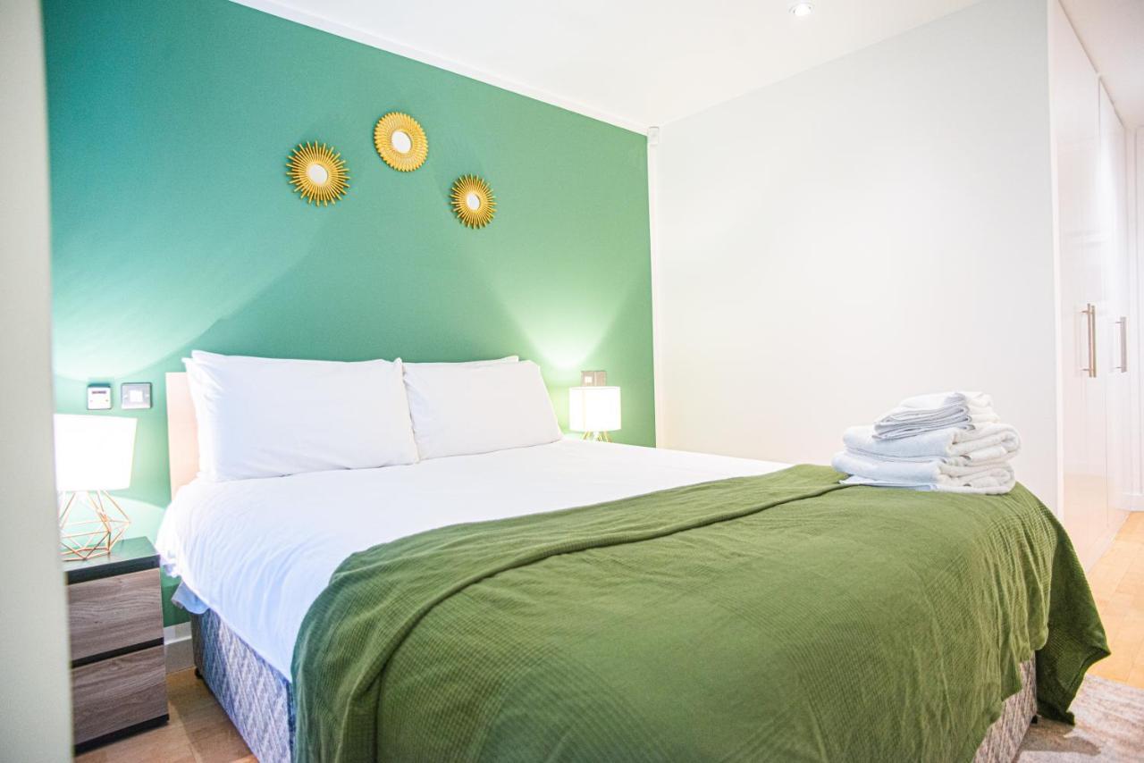 Mysquare One Bed Serviced In Farringdon *