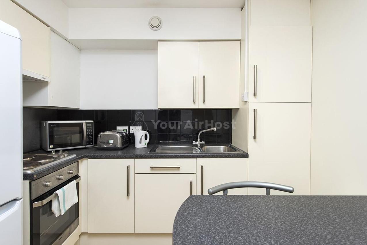 Spacious At Axo Camden In Apartment *