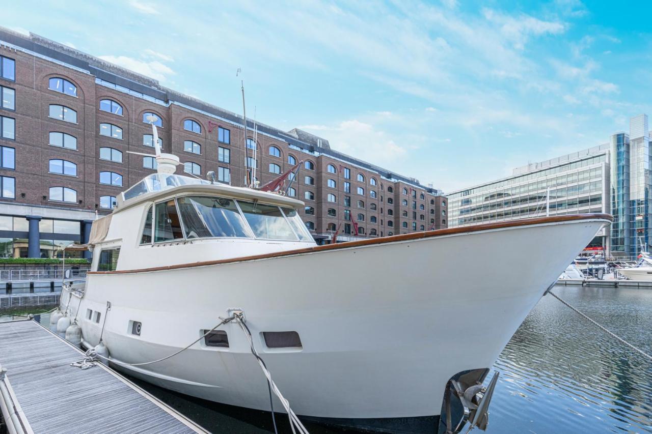 Apartment Rustic 2-bed Houseboat On The River Thames, In East London