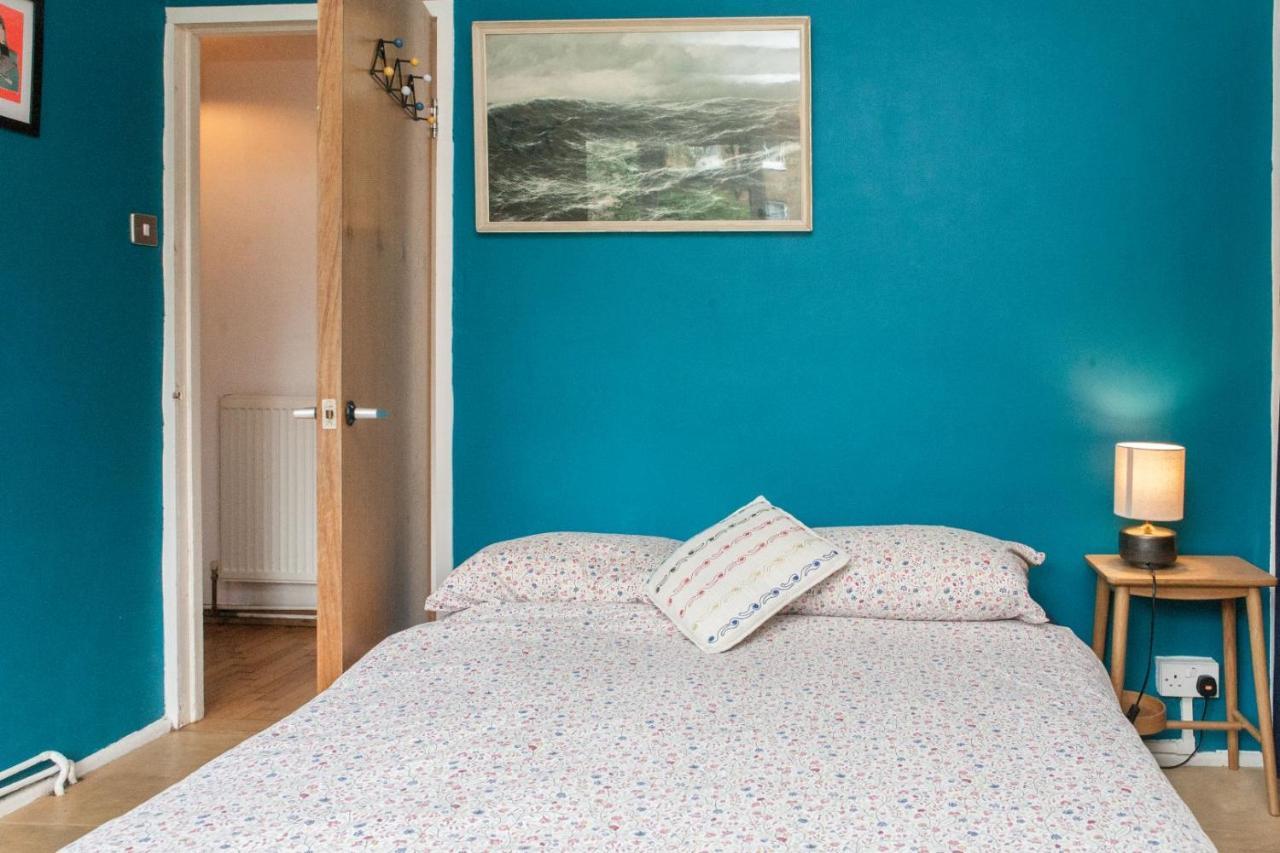 Apartment Pass The Keys Spacious Kennington Apartment, 4 Mins From Station