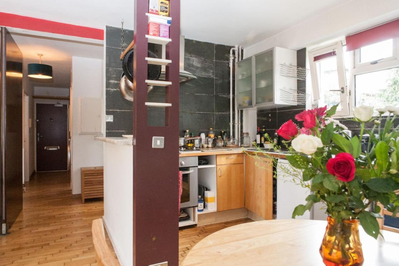 Apartment Pass The Keys Spacious Kennington Apartment, 4 Mins From Station