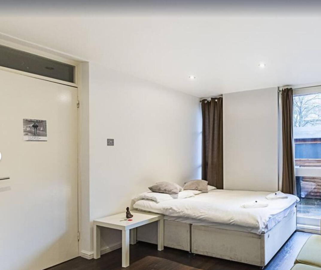 Homestay 1 Double-Bed Kennington-Sk