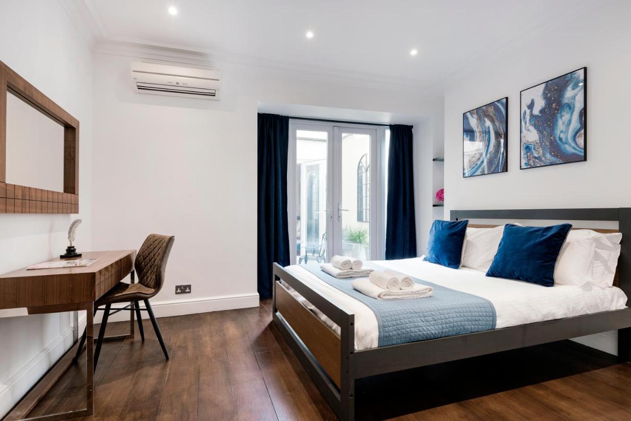 Hyde Park Apartment London