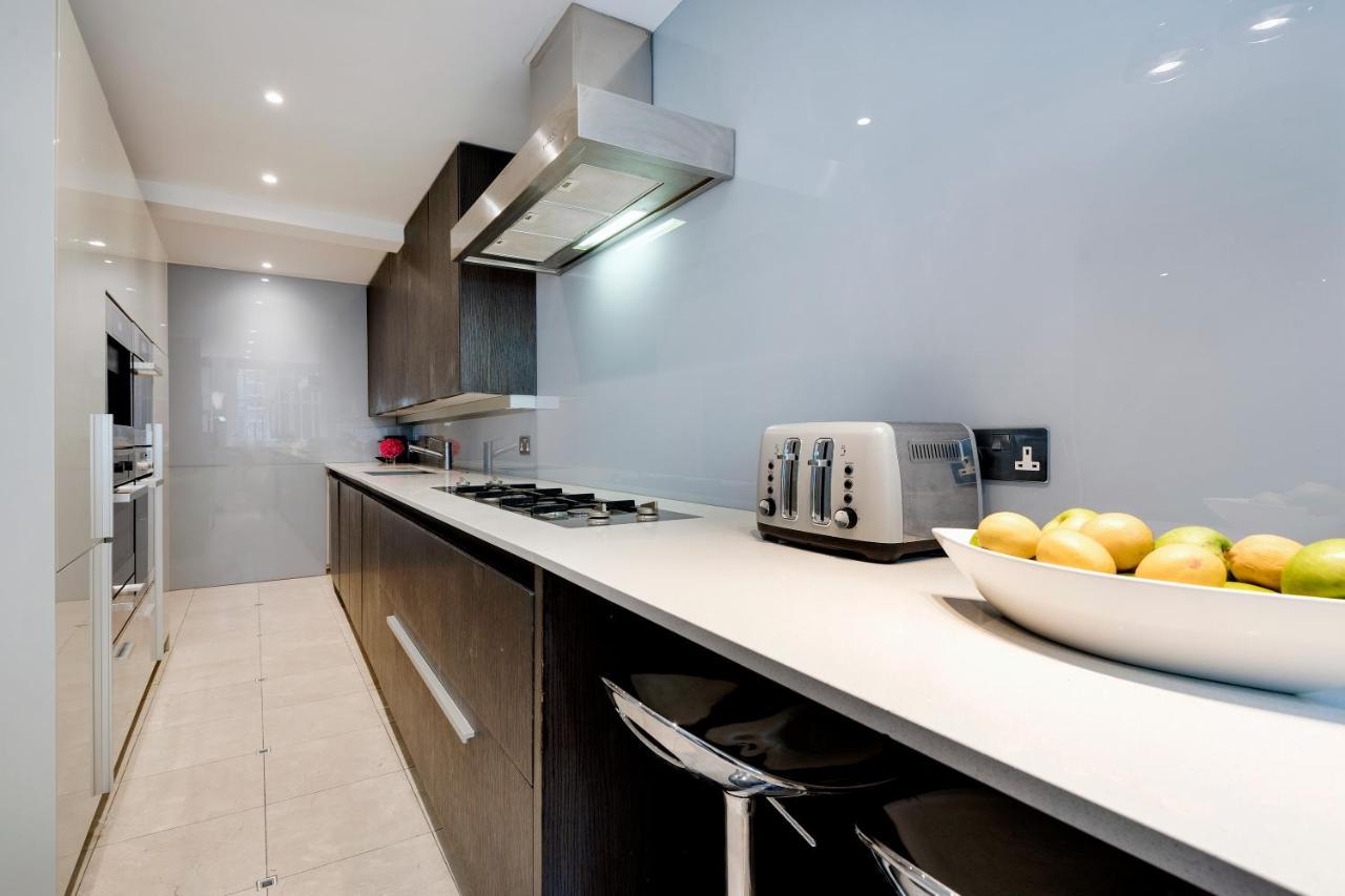 Hyde Park Apartment London
